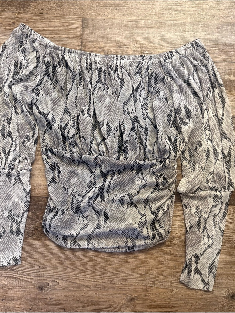 Express Off-Shoulder Snake Print Long Sleeve Top in Gray and Black